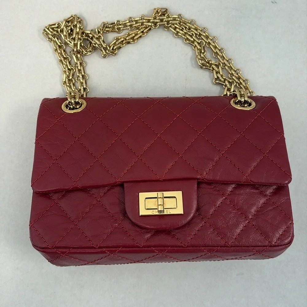 Chanel Red 2.55 Reissue - Picture 2 of 9
